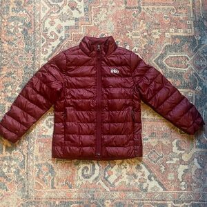 REI Co-op maroon down puffer jacket with pockets, EUC! Small 7/8